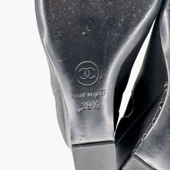 Chanel CC Black Leather Pointed Chain Wedge Ankle Boot Bootie Size 39.5 US 8.5-9 - Picture 13 of 16